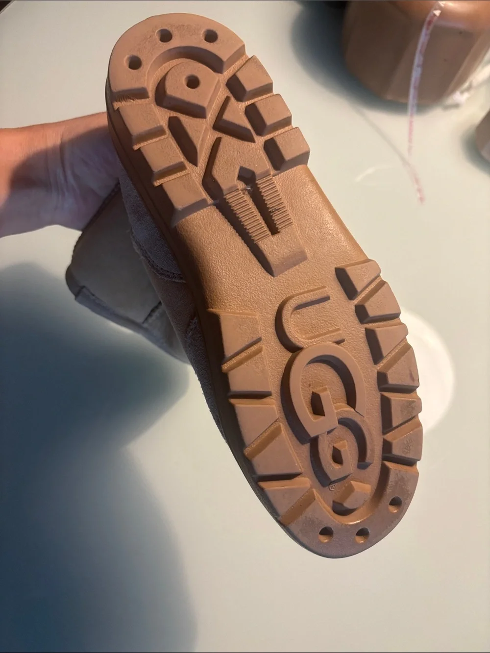 $140 UGG Australia Iltra Sort Revival Suede Shearling Boots - Tan
